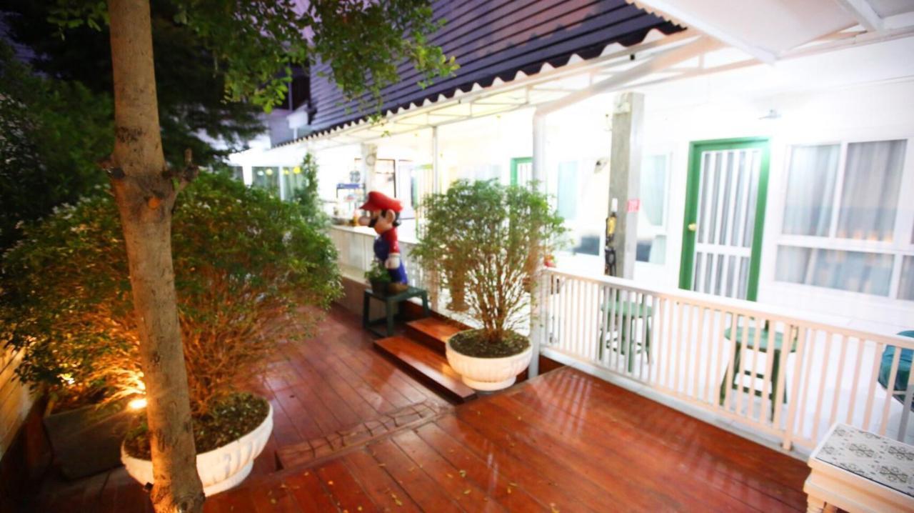Hotel Khunnai House Chiang Mai Esterno foto