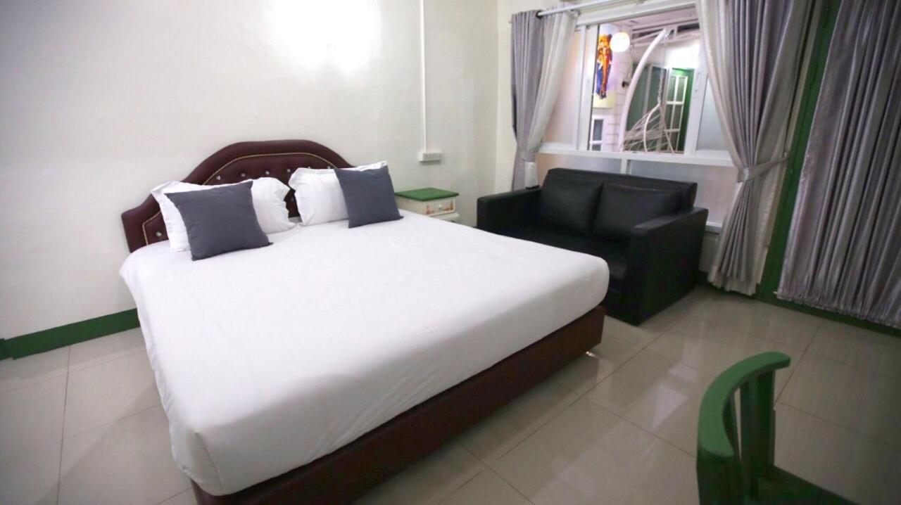 Hotel Khunnai House Chiang Mai Esterno foto